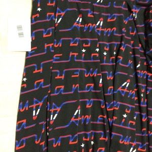 LuLaRoe Americana Madison skirt large NWT pockets